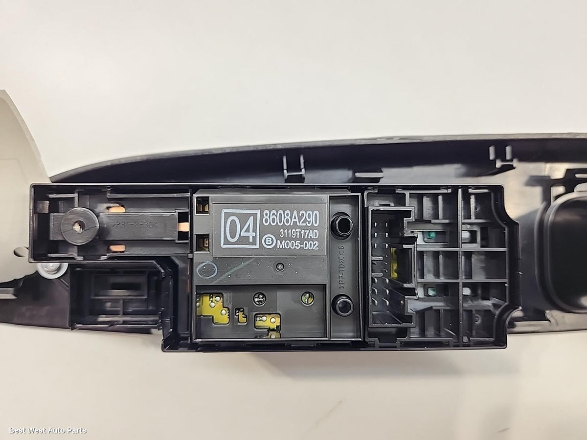 2019 MITSUBISHI TRITON Pwr Dr Wind Switch