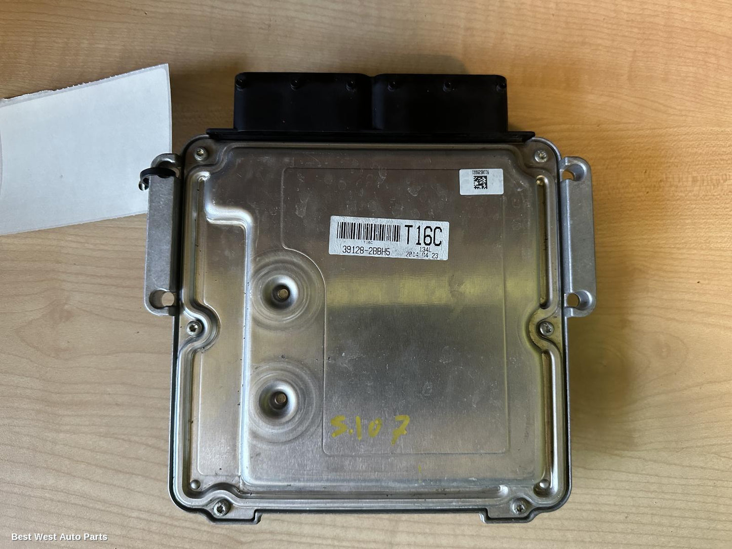 2022 MITSUBISHI OUTLANDER Ecu