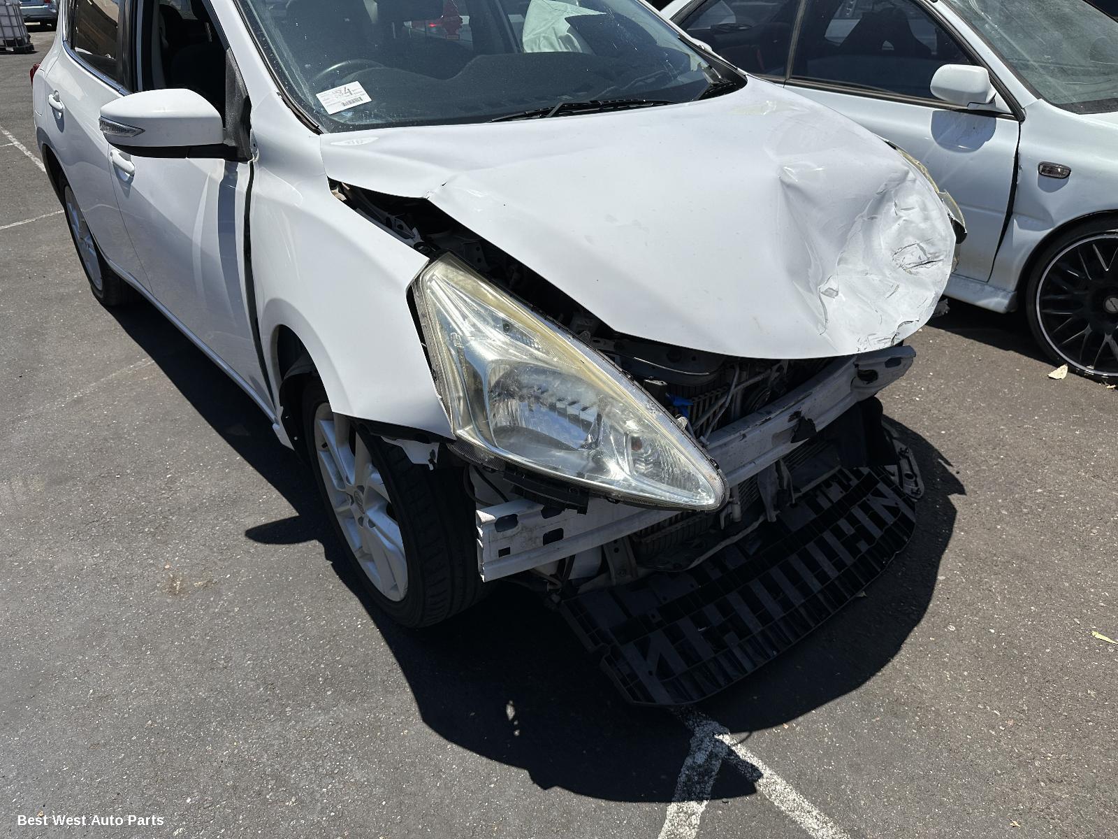 2014 NISSAN PULSAR Left Taillight