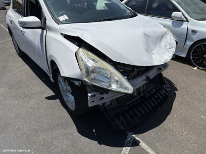 2014 NISSAN PULSAR Left Taillight