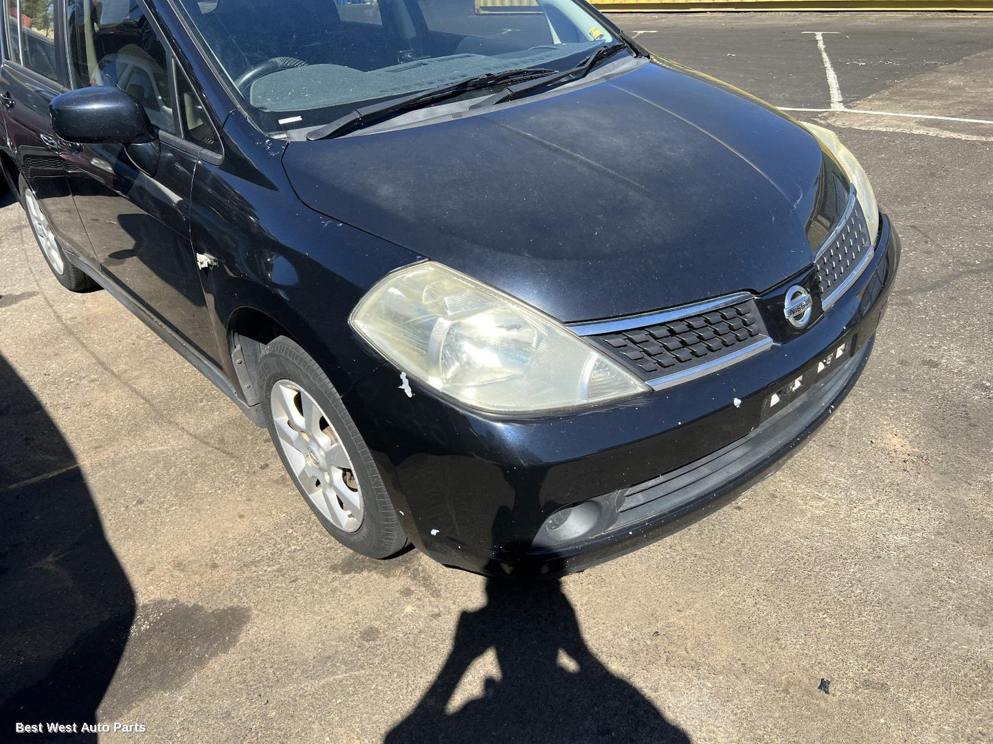 2006 NISSAN TIIDA Left Guard