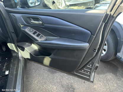 2023 NISSAN QASHQAI Door Trim