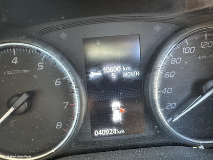2019 MITSUBISHI OUTLANDER Instrument Cluster