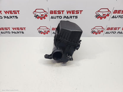 2014 HYUNDAI VELOSTER Air Cleaner/Box