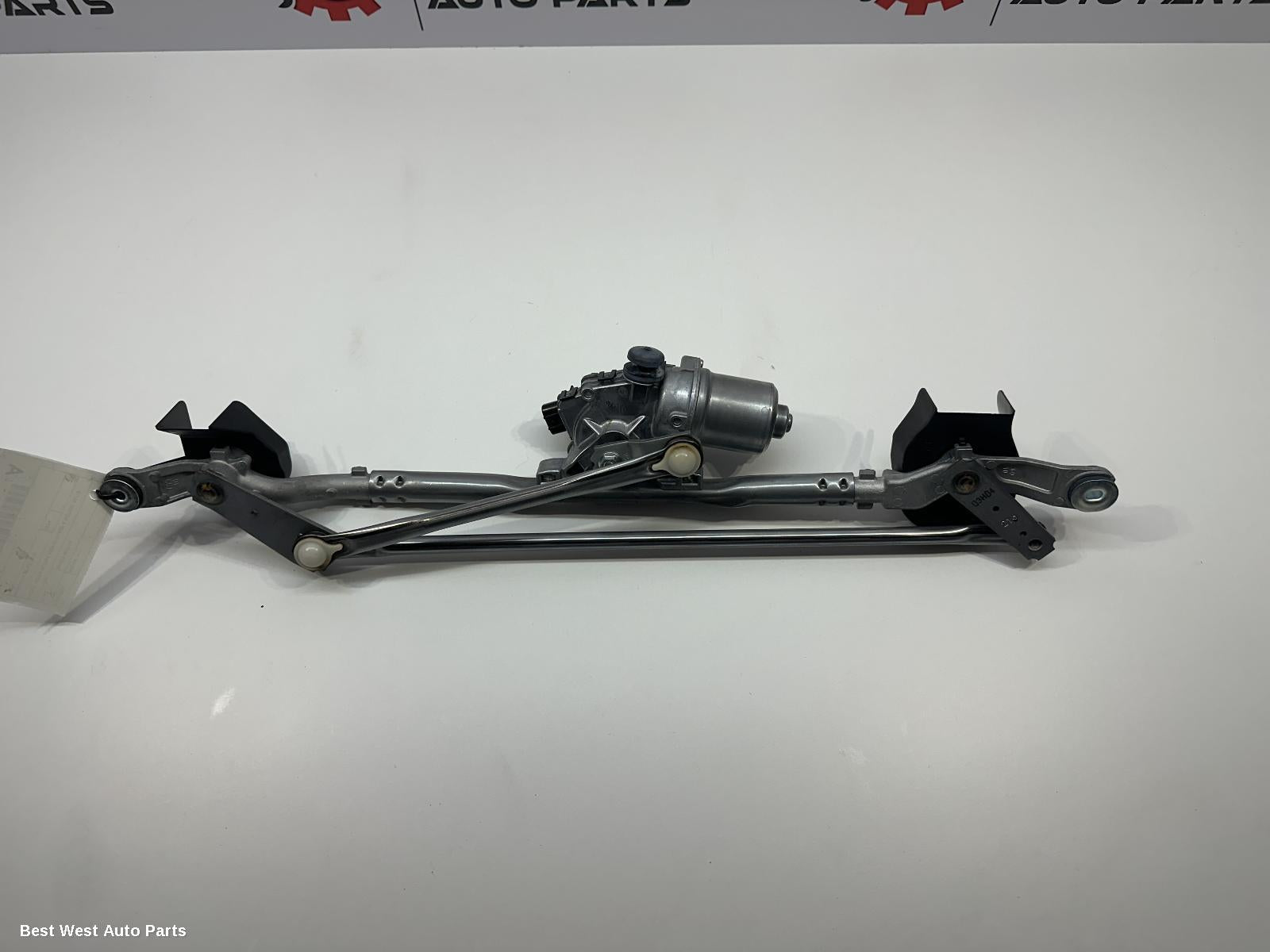 2024 TOYOTA HILUX Wiper Motor