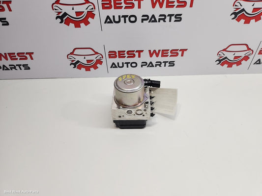 2021 TOYOTA YARIS CROSS Abs Pump/Modulator