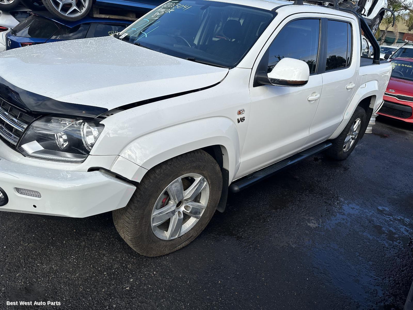 2018 VOLKSWAGEN AMAROK Left Guard