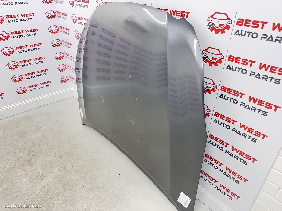 2009 SUBARU OUTBACK Bonnet