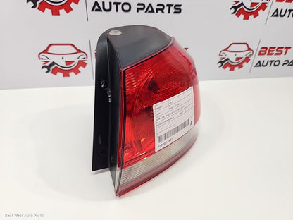 2010 VOLKSWAGEN GOLF Right Taillight