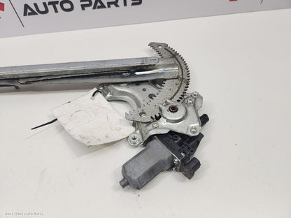2019 MITSUBISHI OUTLANDER Left Front Window Reg/Motor