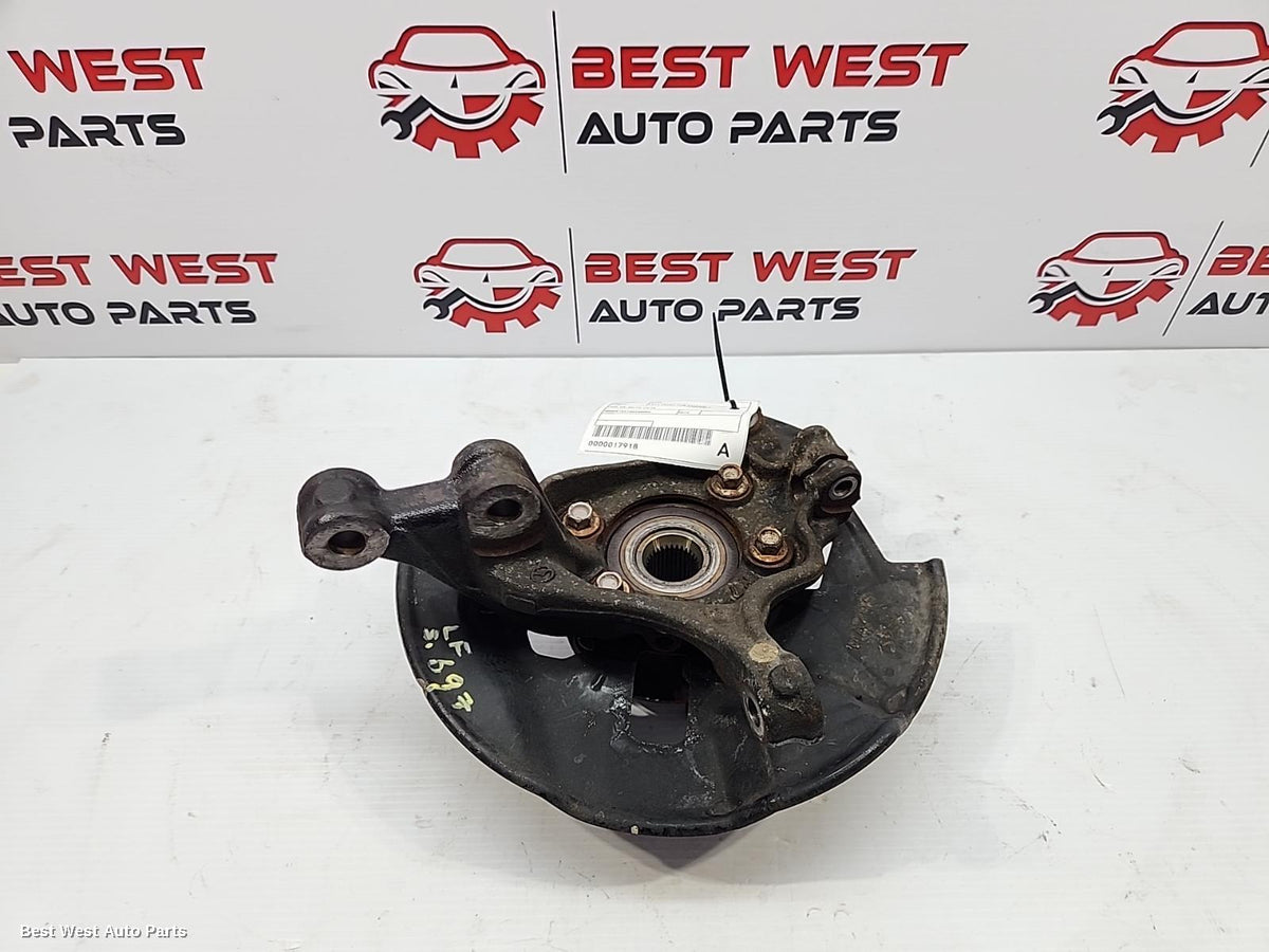 2014 MAZDA CX5 Left Front Hub Assembly