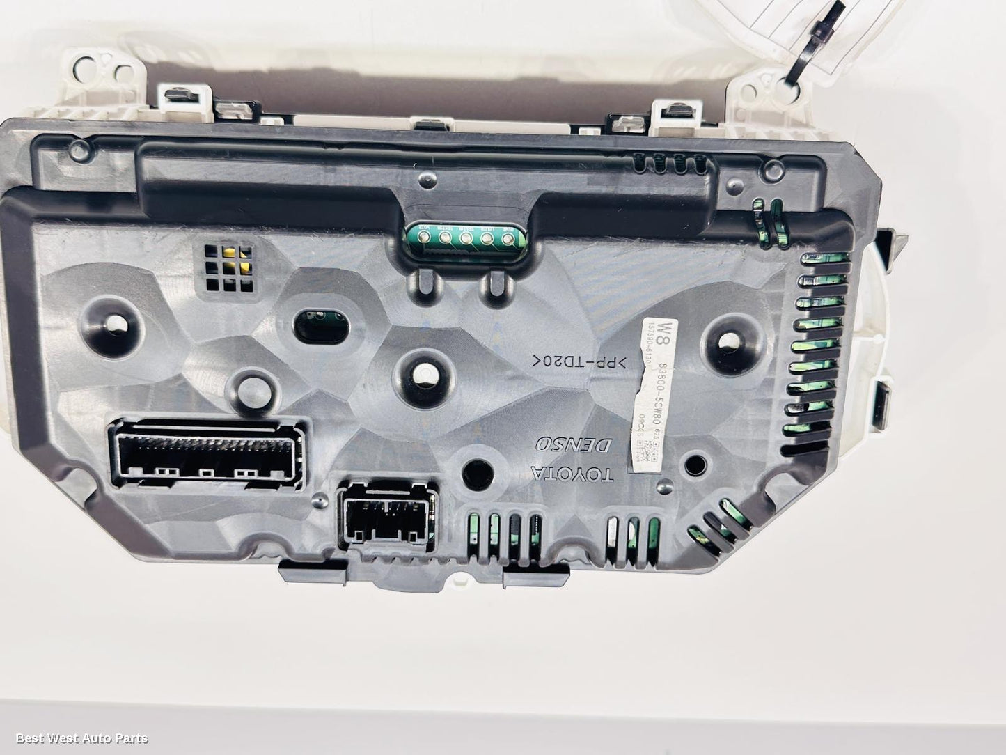 2019 TOYOTA YARIS Instrument Cluster