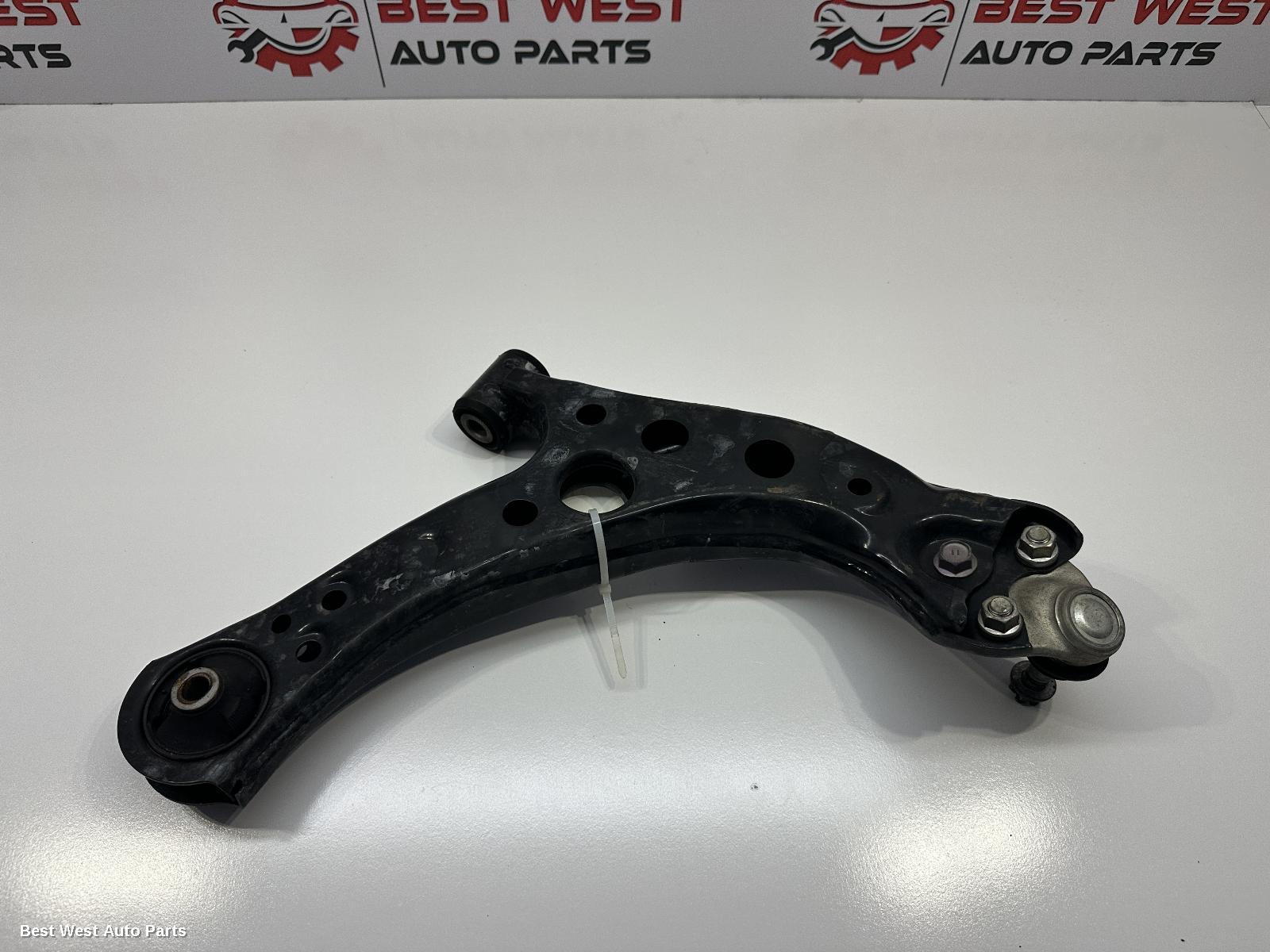 2022 TOYOTA COROLLA Left Front Lower Control Arm