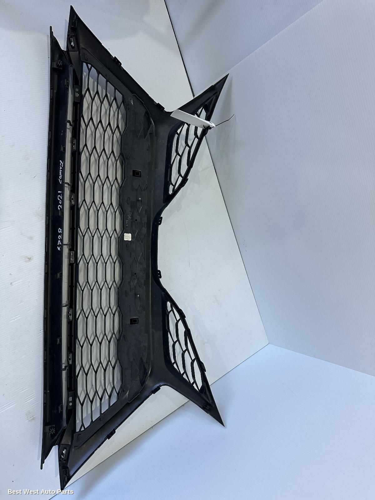 2021 TOYOTA CAMRY Grille