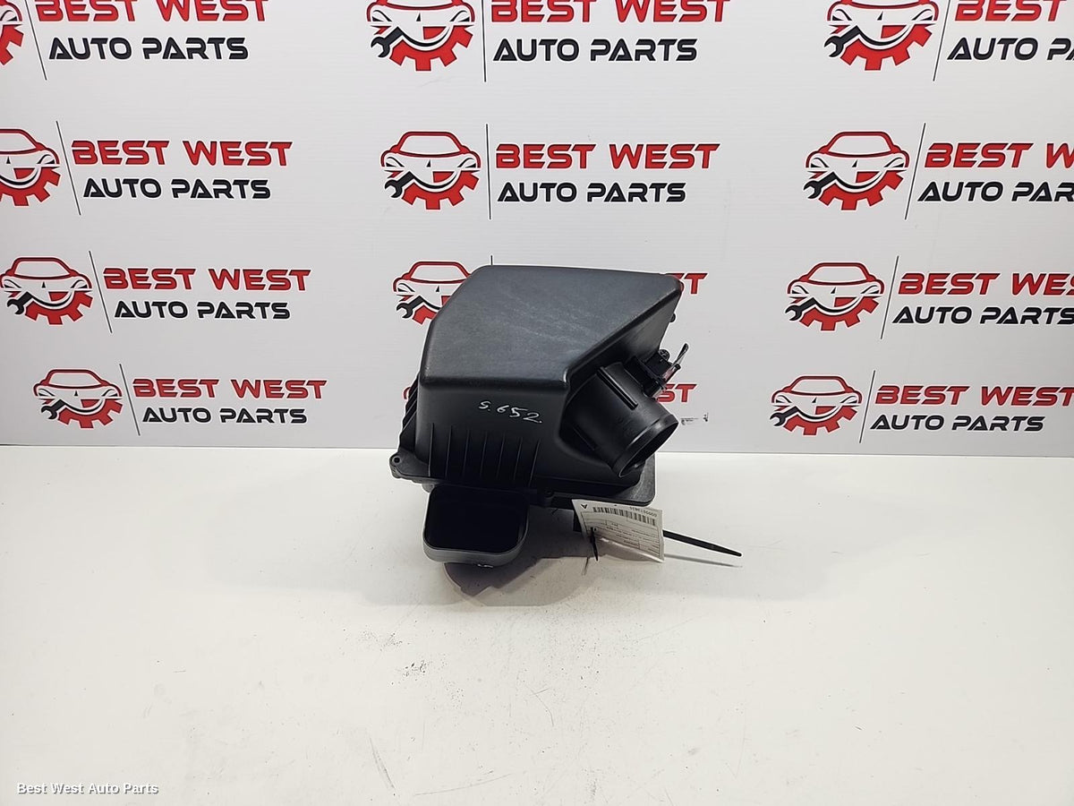 2014 JEEP CHEROKEE Air Cleaner/Box