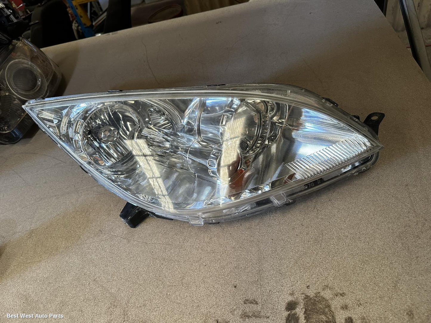 2007 MITSUBISHI COLT Right Headlamp