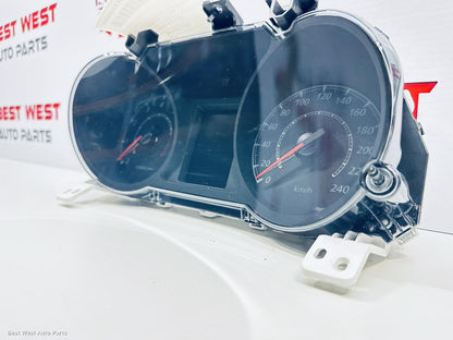 2020 MITSUBISHI ASX Instrument Cluster