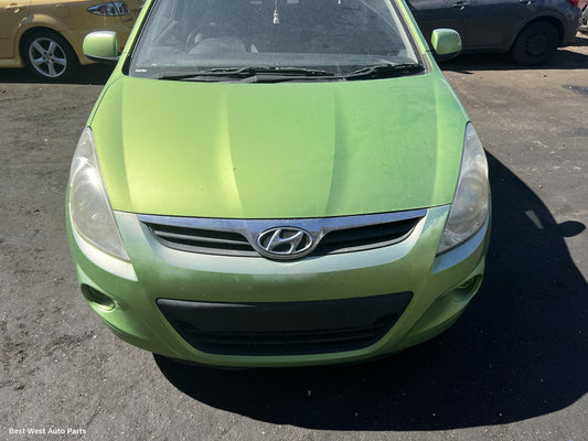 2011 HYUNDAI I20 Starter