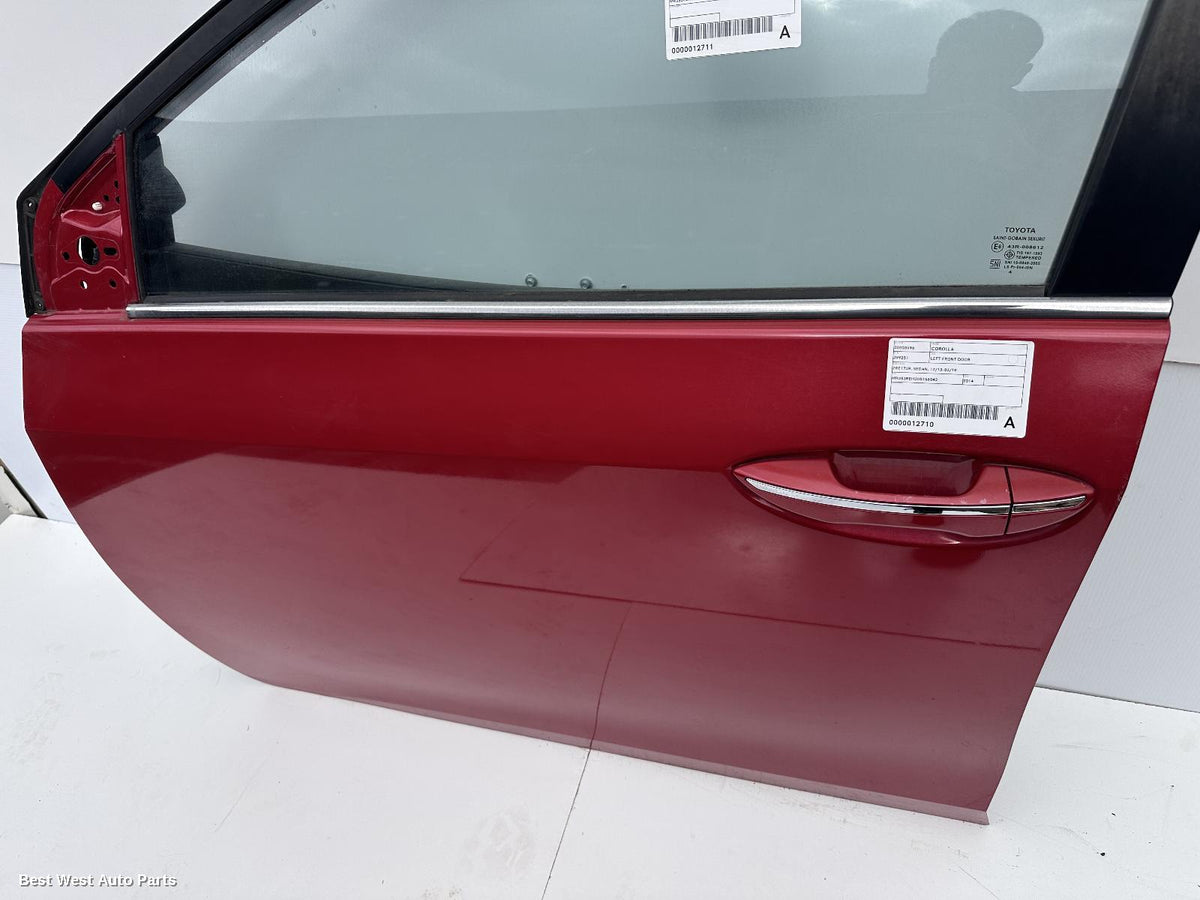 2014 TOYOTA COROLLA Left Front Door