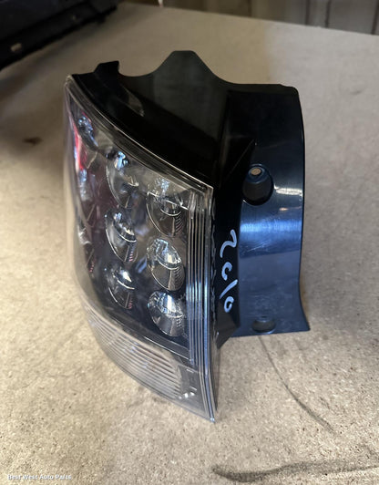 2010 MITSUBISHI OUTLANDER Left Taillight