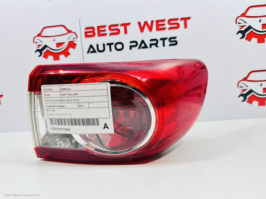 2012 TOYOTA COROLLA Right Taillight