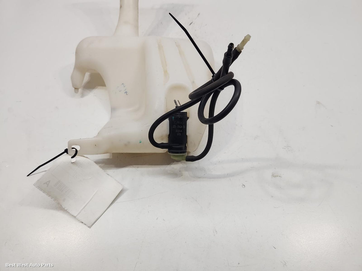 2017 FORD ECOSPORT Washer Bottle
