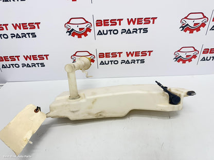 2017 HOLDEN COLORADO Washer Bottle