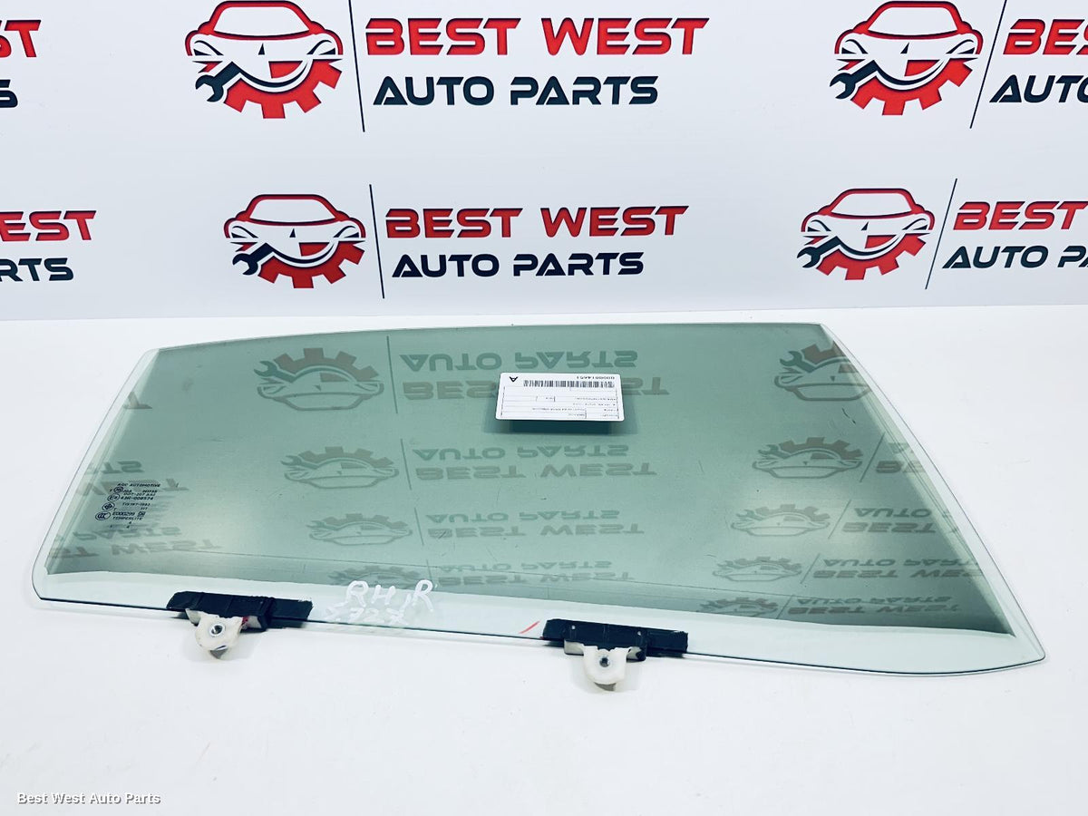 2014 MITSUBISHI MIRAGE Right Rear Door Window