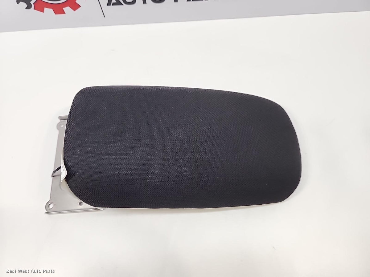 2022 TOYOTA COROLLA Console