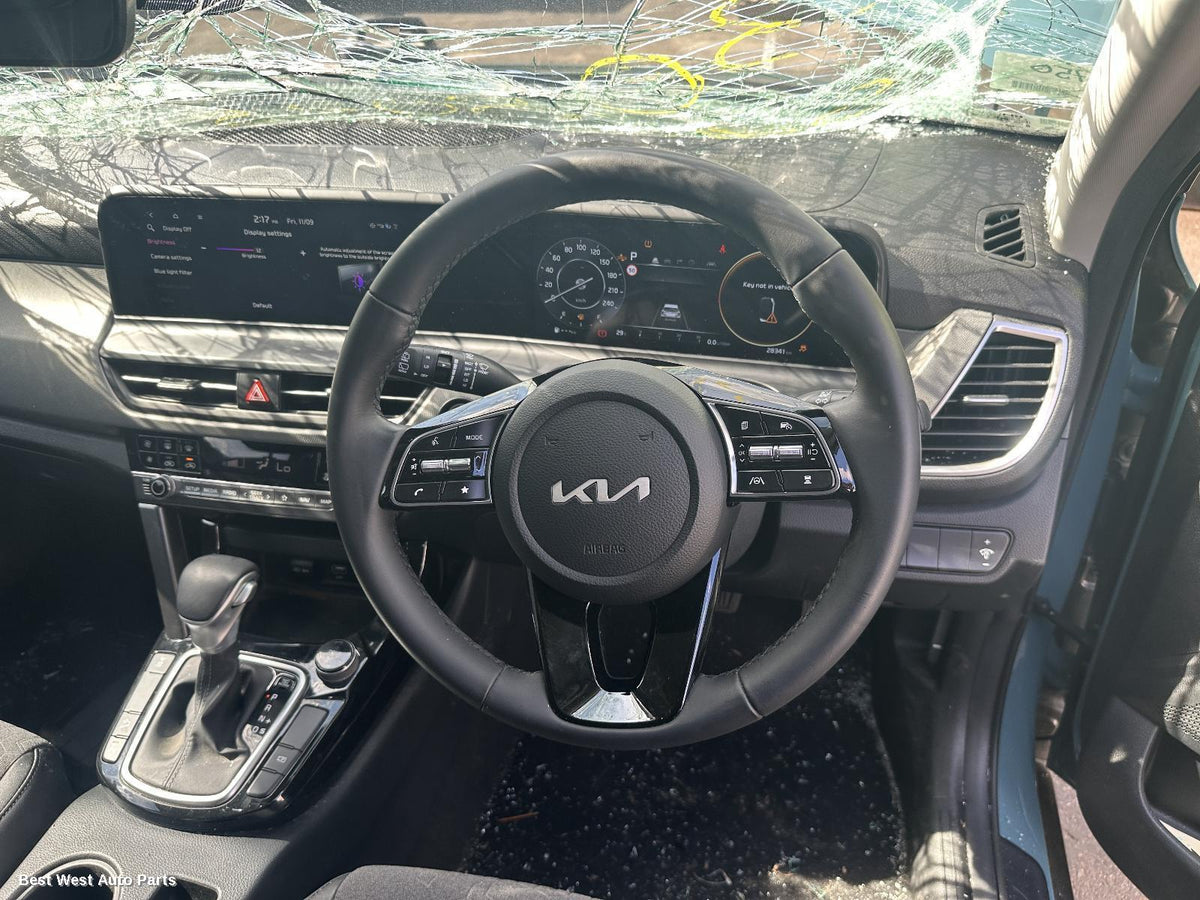 2025 KIA SELTOS Radio/Cd/Dvd/Sat/Tv