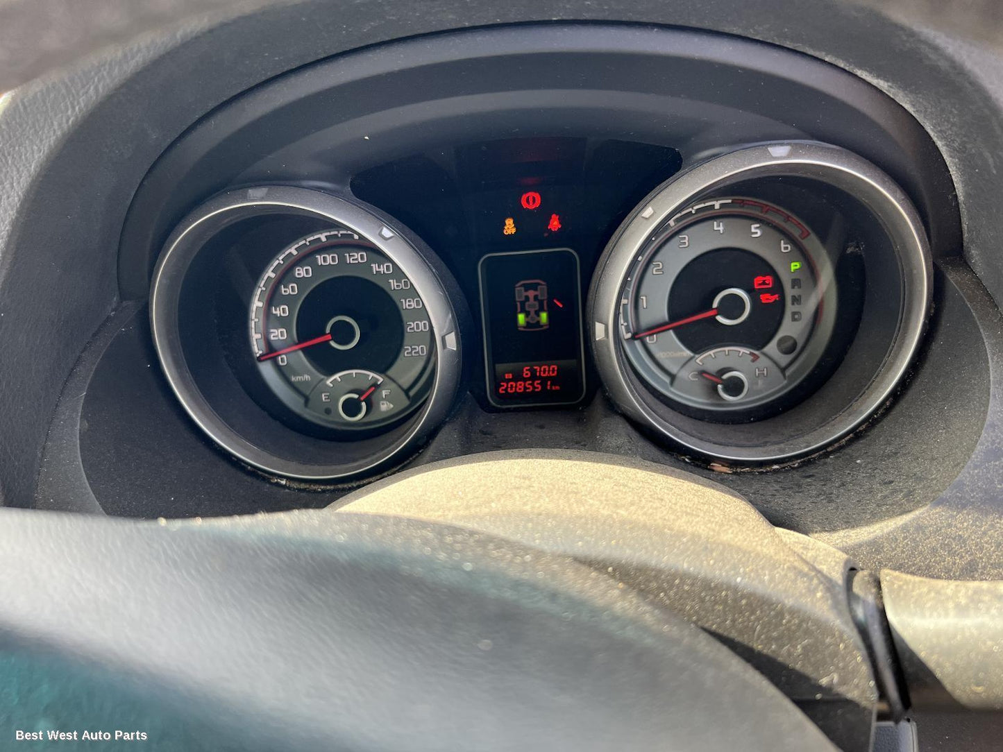 2015 MITSUBISHI PAJERO Fan Shroud