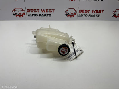 2021 TOYOTA CAMRY Overflow Bottle