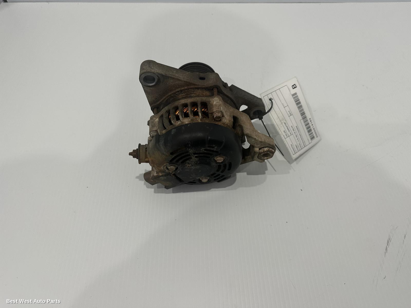 2019 TOYOTA HILUX Alternator