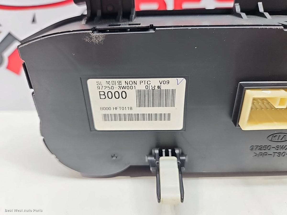 2012 KIA SPORTAGE Heater/Ac Controls