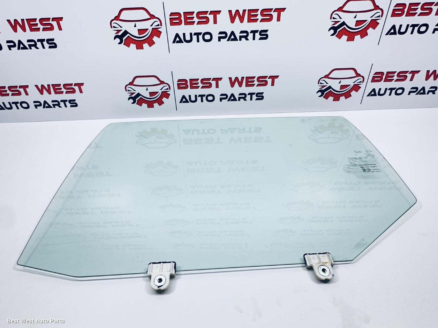 2021 MITSUBISHI TRITON Left Rear Door Window