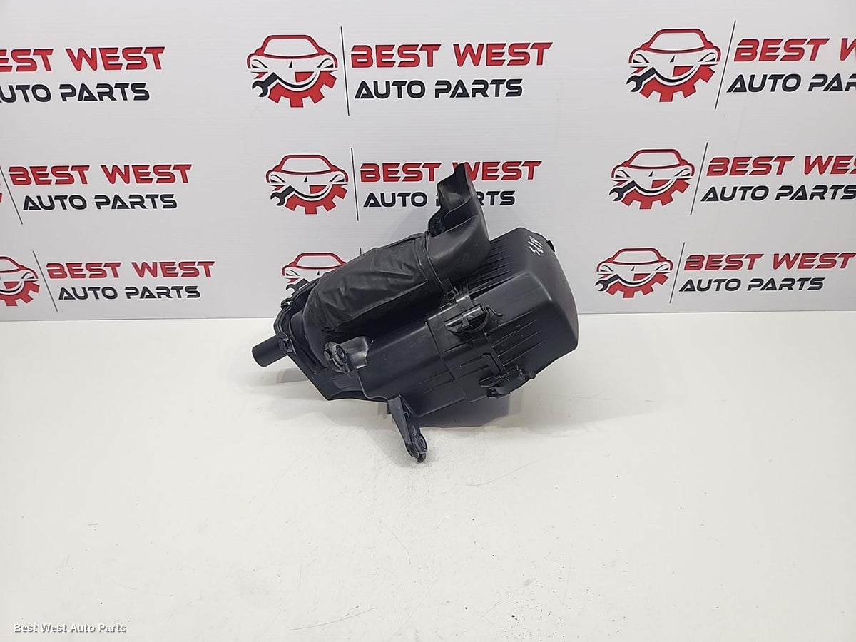 2015 HYUNDAI I20 Air Cleaner/Box