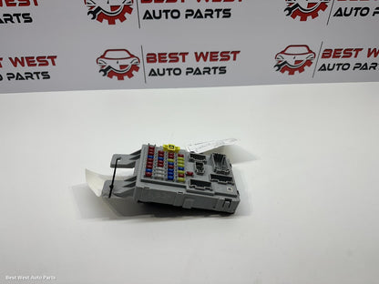 2015 HYUNDAI ILOAD/IMAX Fuse Box