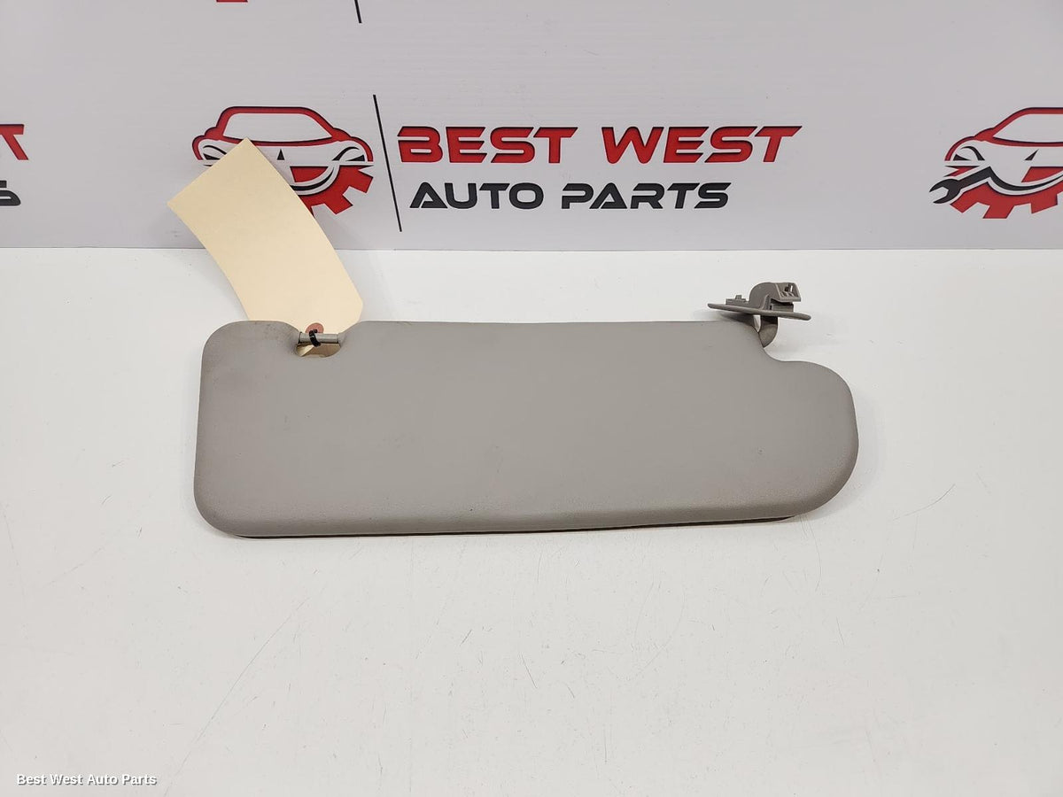 2013 HOLDEN COMMODORE Sunvisor
