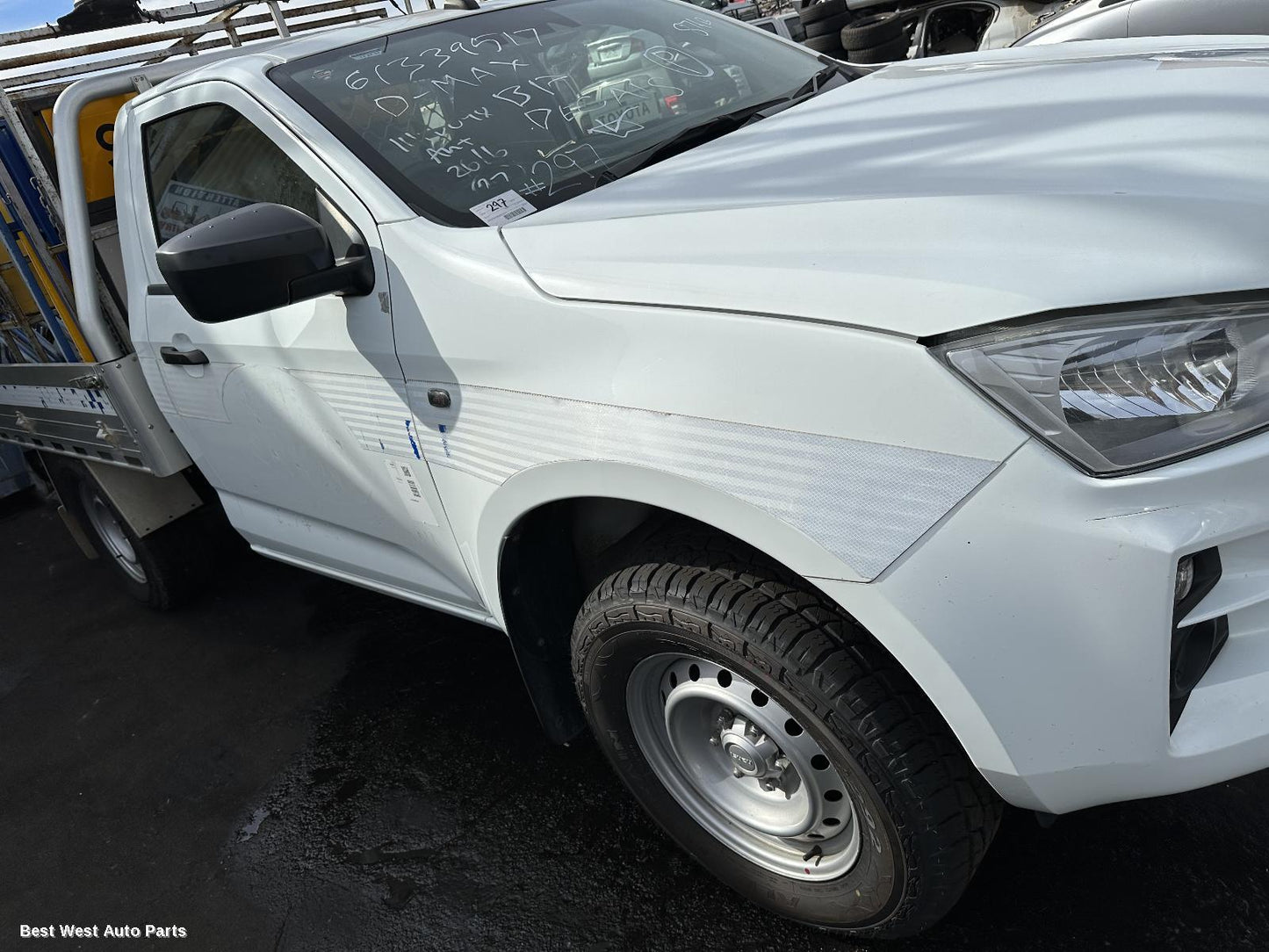 2020 ISUZU DMAX Wiper Motor