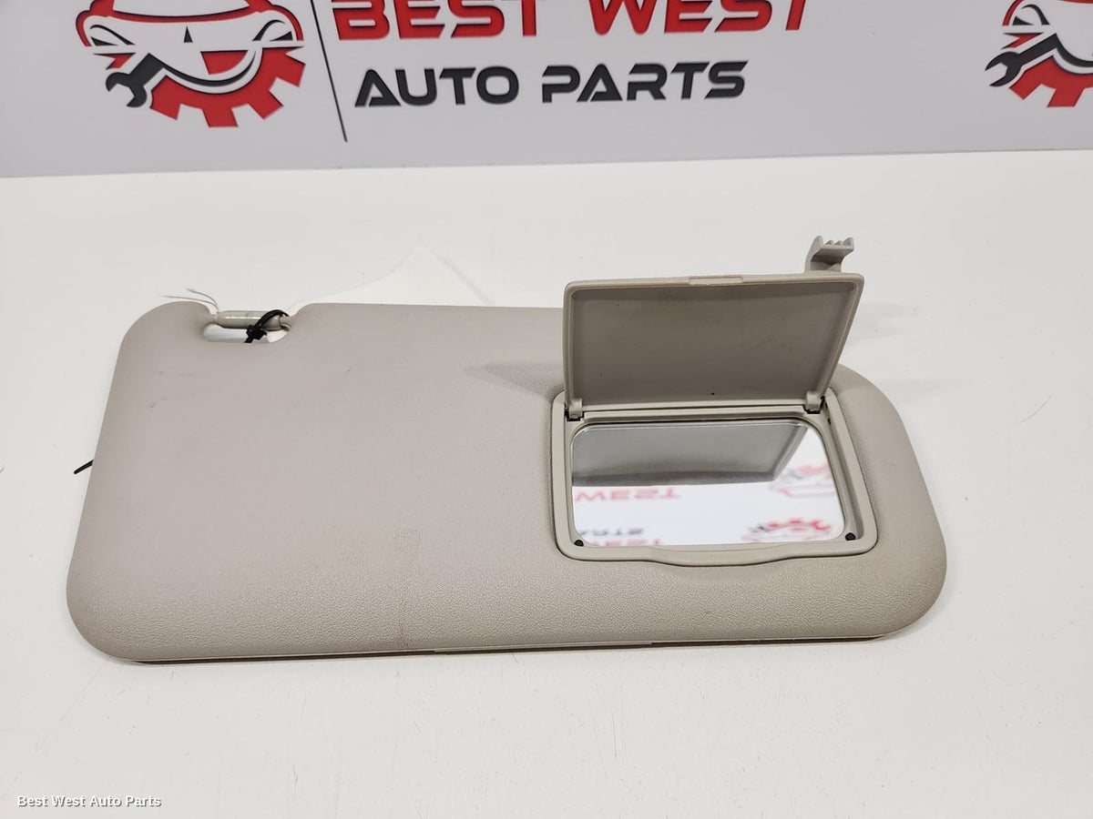 2013 MAZDA 2 Sunvisor