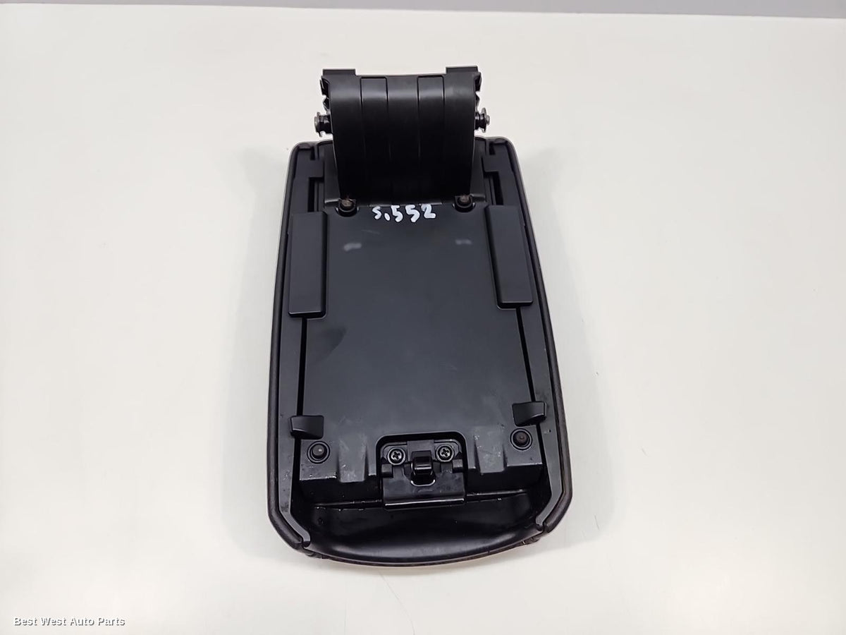 2025 MITSUBISHI OUTLANDER Console