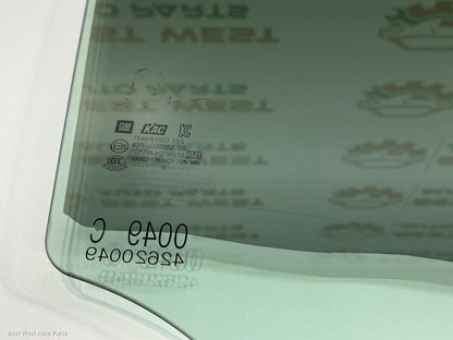 2018 HOLDEN TRAX Right Rear Door Window