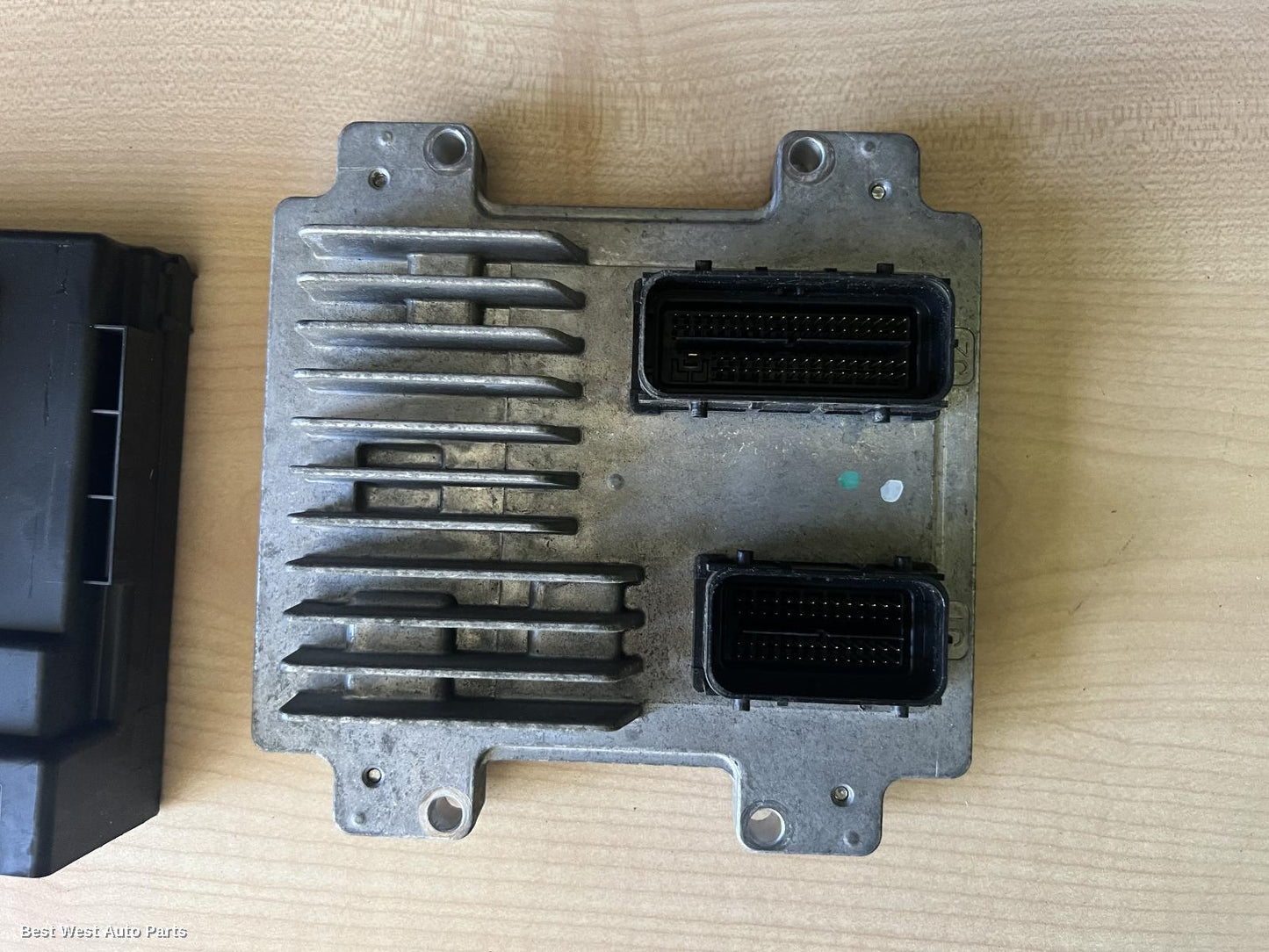 2014 HOLDEN TRAX Ecu