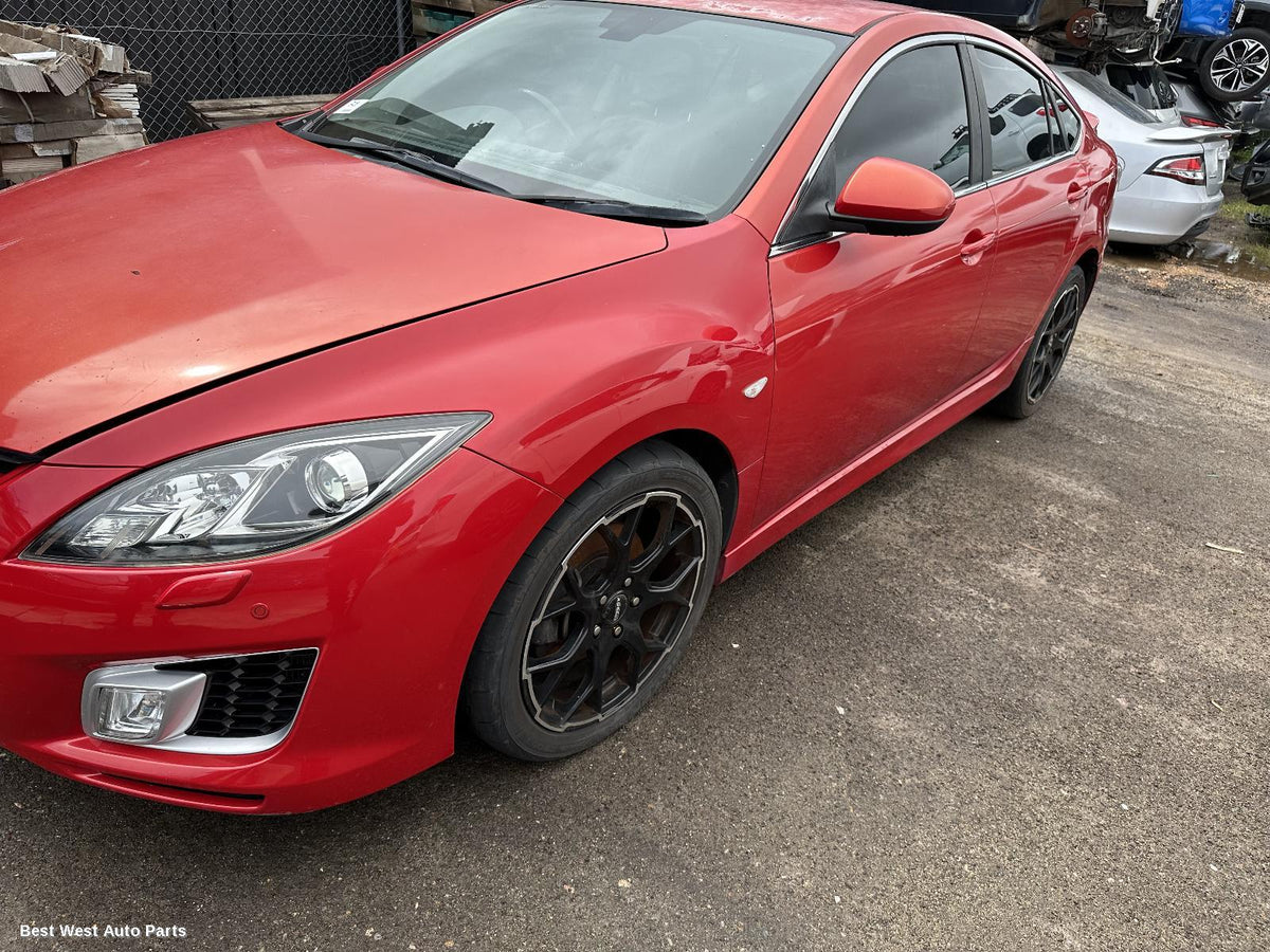 2010 MAZDA 6 Right Guard