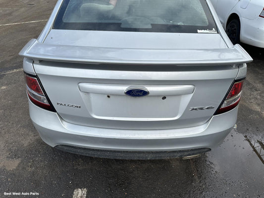 2009 FORD FALCON Right Taillight