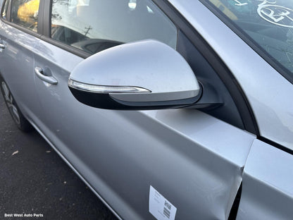 2018 HYUNDAI I30 Seatbelt/Stalk