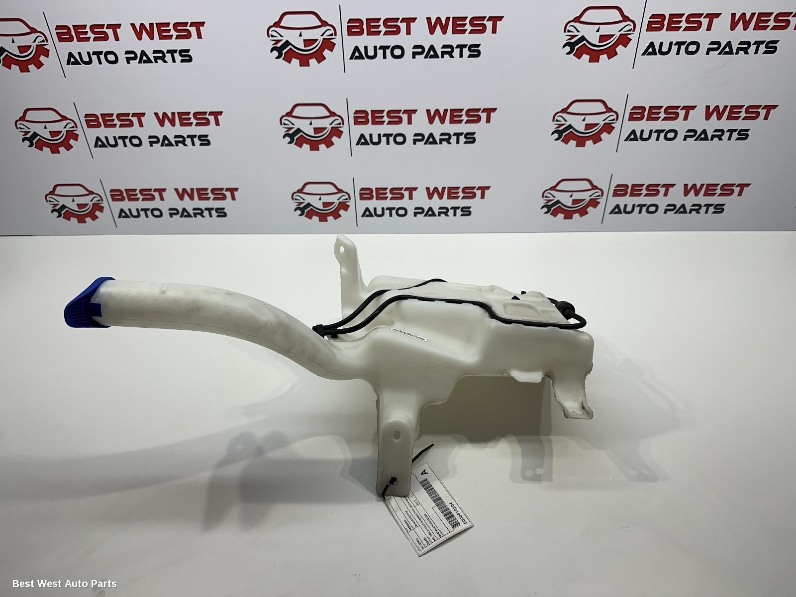 2017 FORD MONDEO Washer Bottle