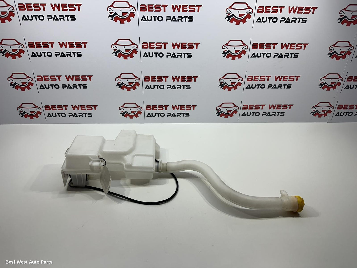 2024 RENAULT TRAFIC Washer Bottle