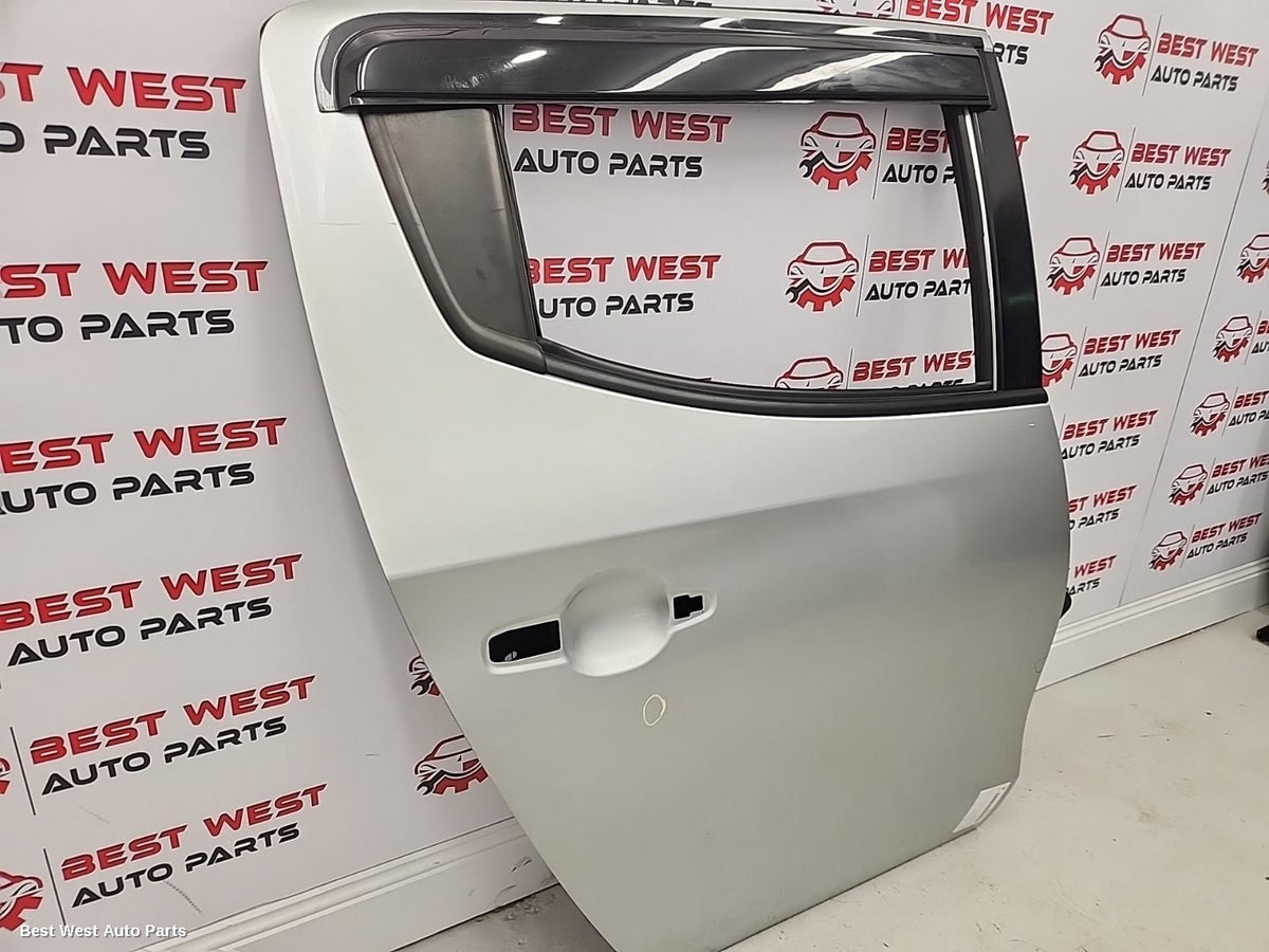 2019 MITSUBISHI TRITON RIGHT_REAR_DOOR_SLIDING