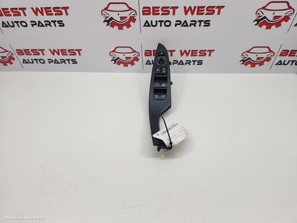 2015 HYUNDAI I30 Pwr Dr Wind Switch